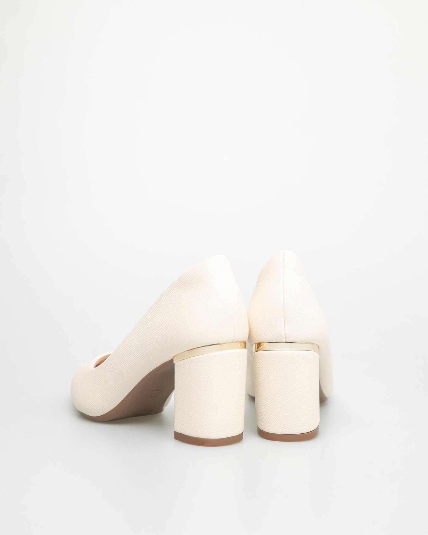 Ladies Pointy Heels